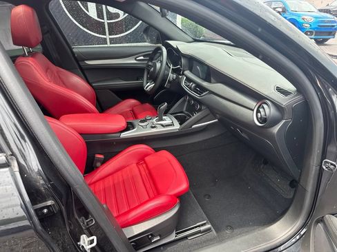 Used 2023 Alfa Romeo Stelvio Veloce AWD/4WD image 66
