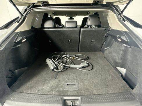 Used 2024 Nissan Ariya AWD image 29