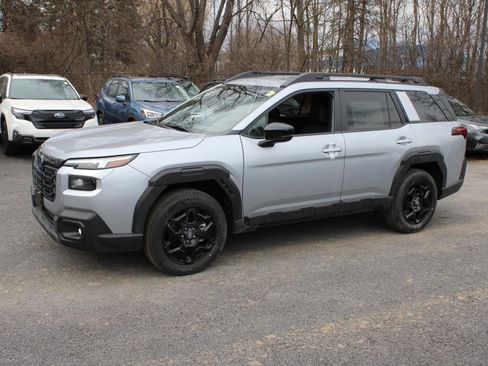 New 2026 Subaru Outback Limited image 5