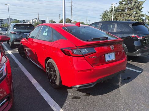 Certified 2022 Honda Civic Sport image 2
