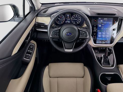 Used 2025 Subaru Outback Limited w/ Tech Package 3 AWD/4WD image 10