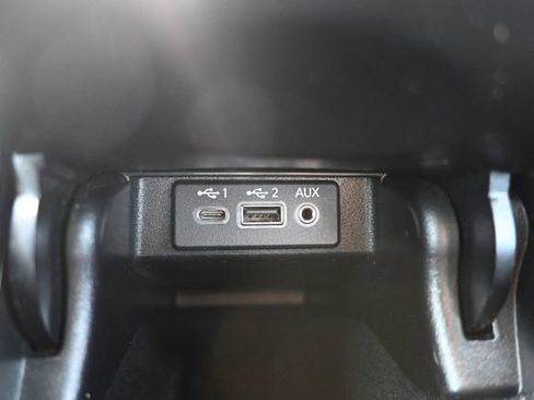 Used 2023 Nissan Maxima SL FWD image 30