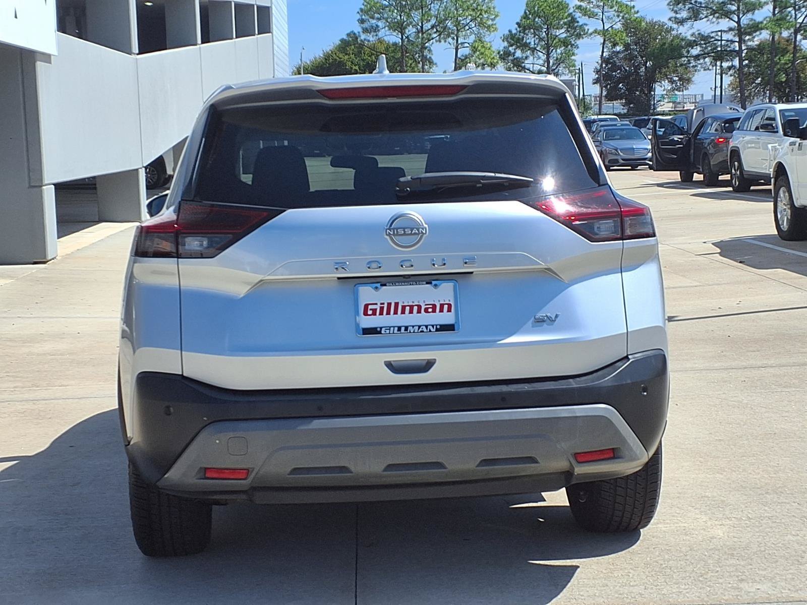 Used 2022 Nissan Rogue SV FWD image 26