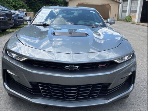 Used 2022 Chevrolet Camaro SS RWD image 5