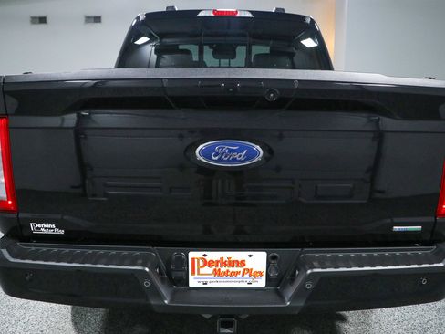 Used 2023 Ford F150 Lariat w/ Equipment Group 502A High AWD/4WD image 8