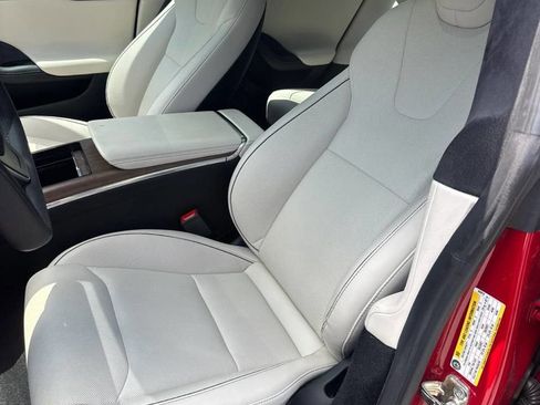 Used 2021 Tesla Model S Plaid AWD/4WD image 2