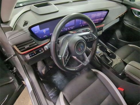 Used 2024 Buick Envision Sport Touring image 10