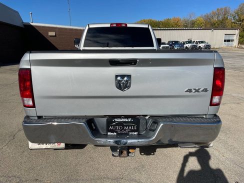 Used 2016 RAM 3500 Tradesman w/ Chrome Appearance Group image 4