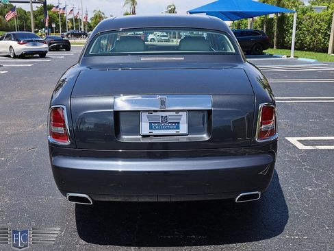 Used 2009 Rolls-Royce Phantom Coupe RWD image 9