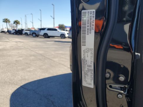 Used 2022 Jeep Compass Latitude image 30