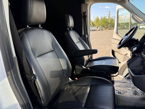 Used 2023 Ford Transit 250 Medium Roof AWD w/ Load Area Protection Package image 19