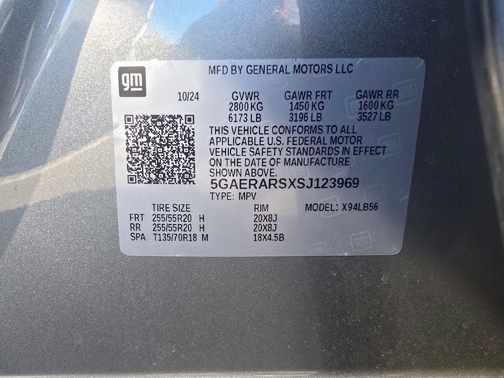 Used 2025 Buick Enclave Preferred FWD image 33