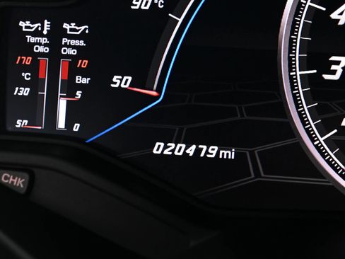 Used 2020 Lamborghini Huracan EVO AWD/4WD image 24