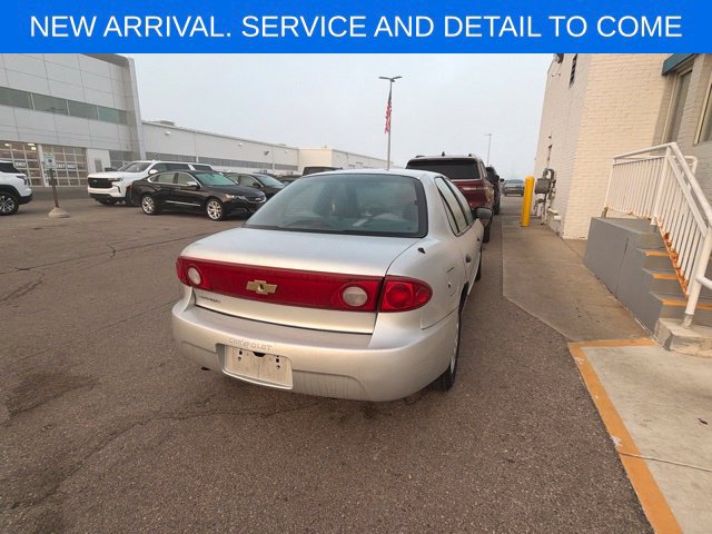 Used 2005 Chevrolet Cavalier Sedan w/ Preferred Equipment Group FWD image 7