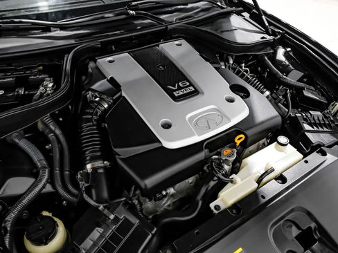 Used 2011 INFINITI G37 Convertible w/ Premium Pkg RWD image 45