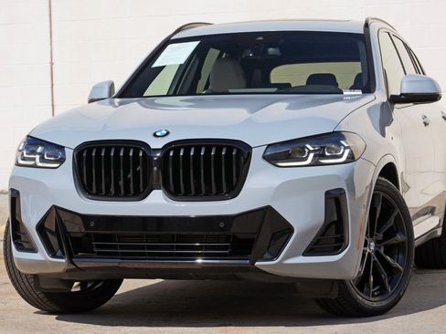 Used 2023 BMW X3 sDrive30i w/ M Sport Package RWD image 3