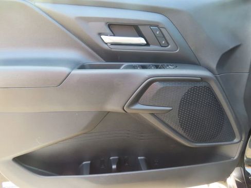 Used 2025 Chevrolet Silverado EV W/T AWD/4WD image 13