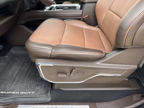 Used 2024 Ford F250 King Ranch w/ Chrome Package image 17