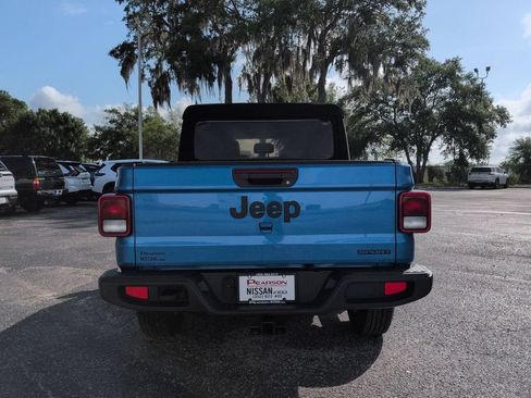 Used 2020 Jeep Gladiator Sport w/ Quick Order Package 24S AWD/4WD image 5