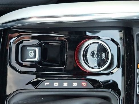 New 2025 GMC Canyon AT4 w/ AT4X AEV Edition AWD/4WD image 44