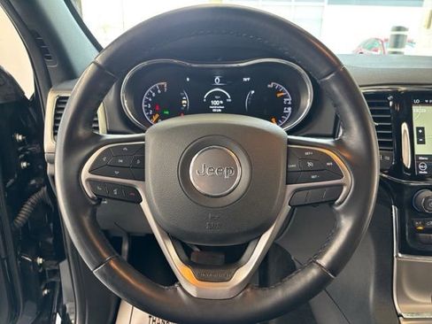 Used 2021 Jeep Grand Cherokee Laredo X AWD/4WD image 13