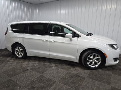 Used 2020 Chrysler Pacifica Touring w/ Tire & Wheel Group