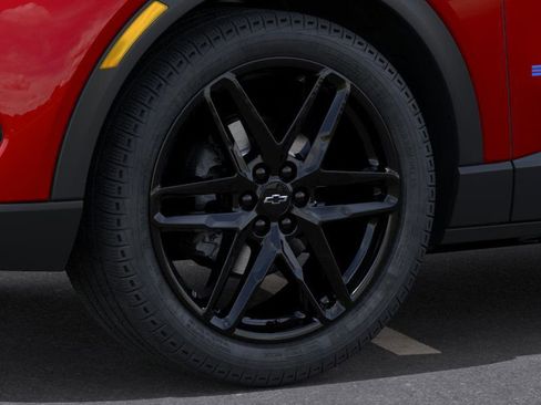 New 2026 Chevrolet Equinox EV LT image 9