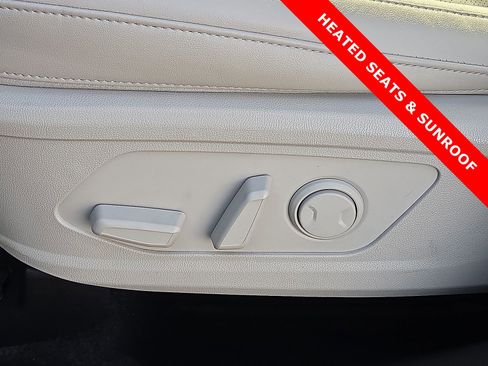 Used 2021 Kia Sorento S w/ Panoramic Sunroof Package image 15