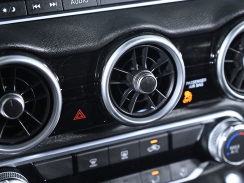 Used 2023 Nissan Sentra SV image 18