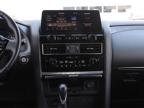 Certified 2024 Nissan Armada SL w/ Midnight Edition Package image 28