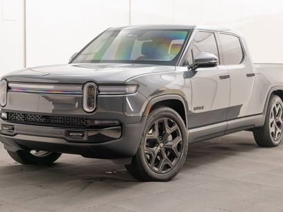 Used 2025 Rivian R1T Adventure