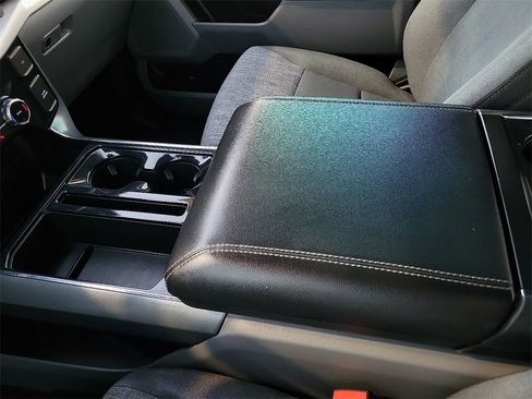 Used 2022 Ford F150 XLT w/ Equipment Group 302A High image 25