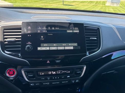 Used 2020 Honda Pilot Black Edition image 19