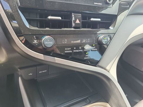 Used 2023 Toyota Camry LE image 16