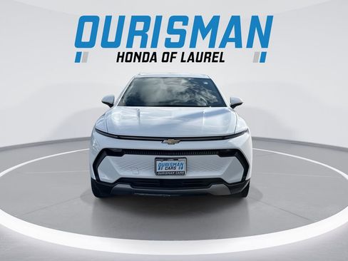 Used 2025 Chevrolet Equinox EV LT image 3