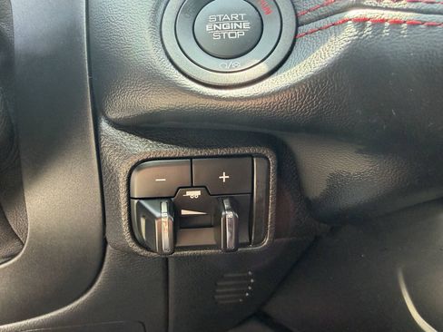 Used 2023 Dodge Durango GT AWD/4WD image 11