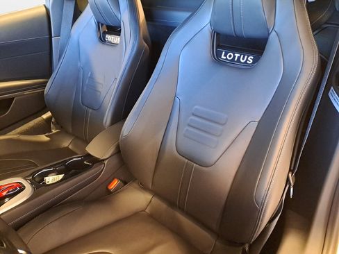 New 2025 Lotus Emira image 10