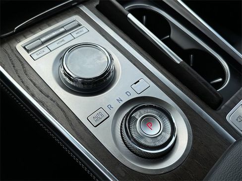 Used 2024 Genesis GV80 3.5T image 33