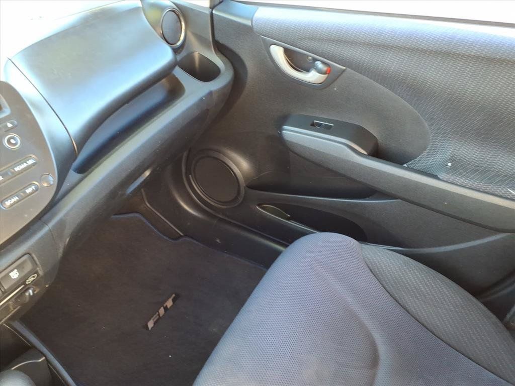 Used 2013 Honda Fit Sport image 35