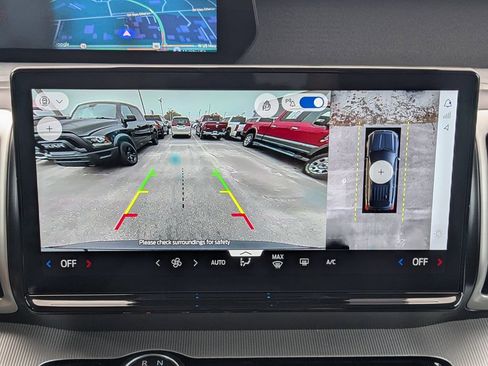 Used 2025 Ford Expedition Max Active image 30