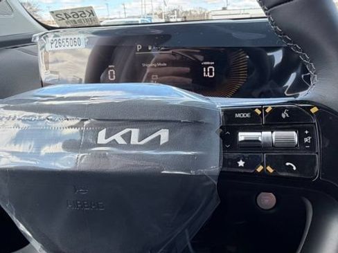 New 2026 Kia Sorento S AWD/4WD image 23