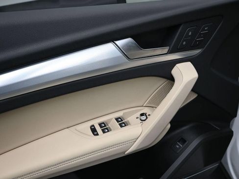 Used 2025 Audi Q5 2.0T Premium Plus w/ Premium Plus Package image 13