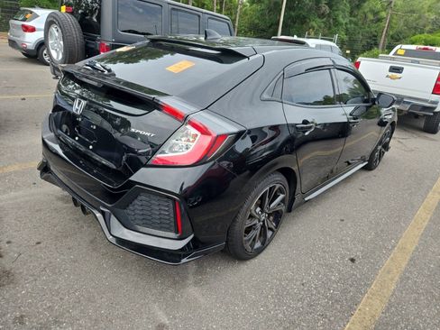 Used 2019 Honda Civic Sport image 6