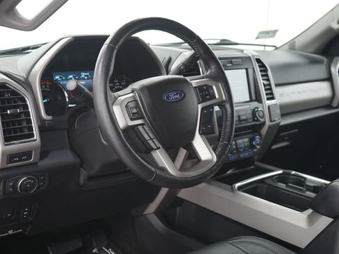 Used 2018 Ford F250 Lariat w/ Lariat Ultimate Package AWD/4WD image 23