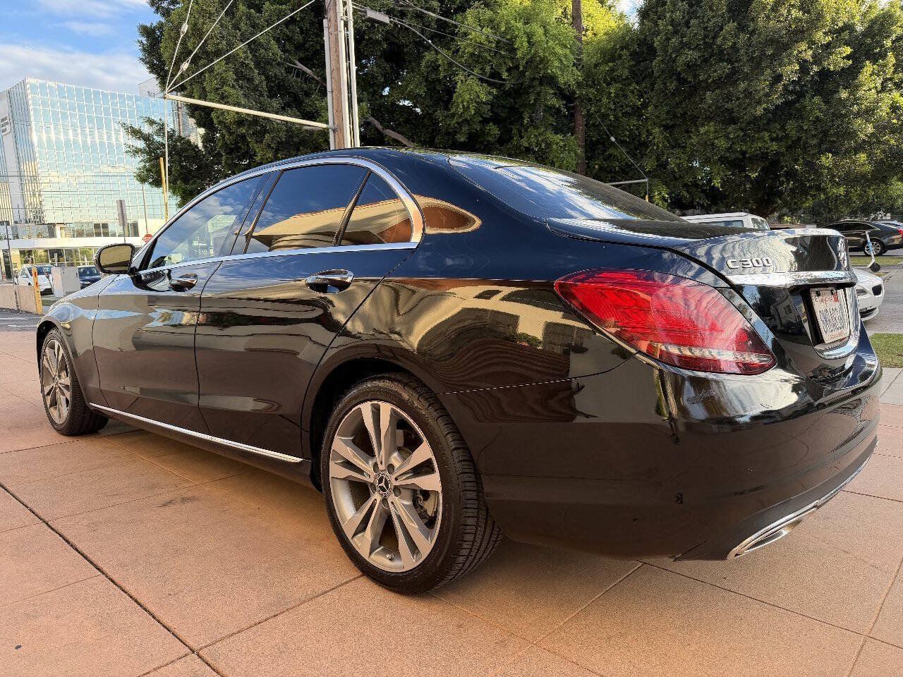 Used 2020 Mercedes-Benz C 300 Sedan image 3
