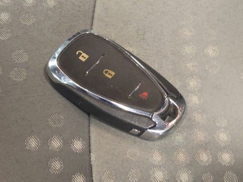 Used 2020 Chevrolet Sonic LT FWD image 32