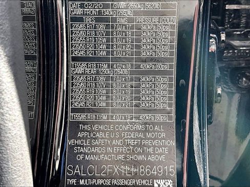 Used 2020 Land Rover Discovery Sport SE R-Dynamic image 25