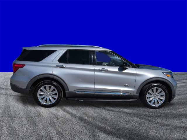 Certified 2021 Ford Explorer King Ranch w/ Premium Technology Package AWD/4WD image 3