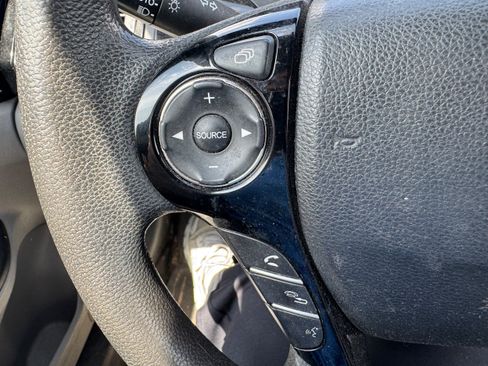 Used 2016 Honda Accord LX image 14