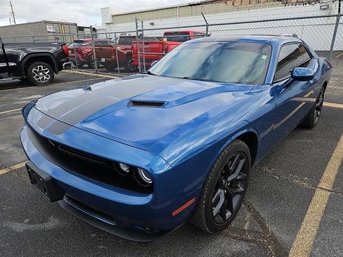 Used 2023 Dodge Challenger SXT w/ Plus Package image 1